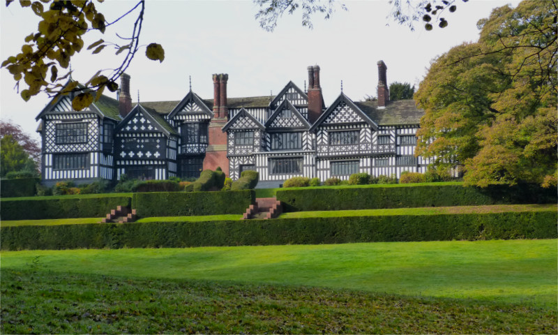 Bramall Hall (1)