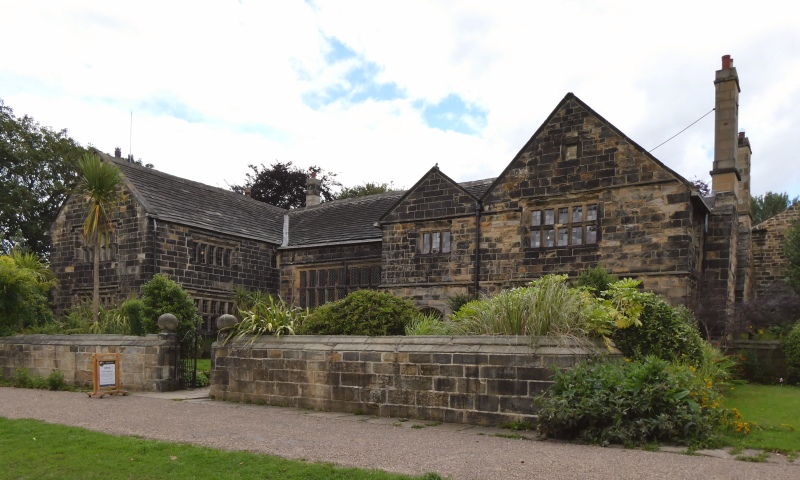 Oakwell Hall (1)
